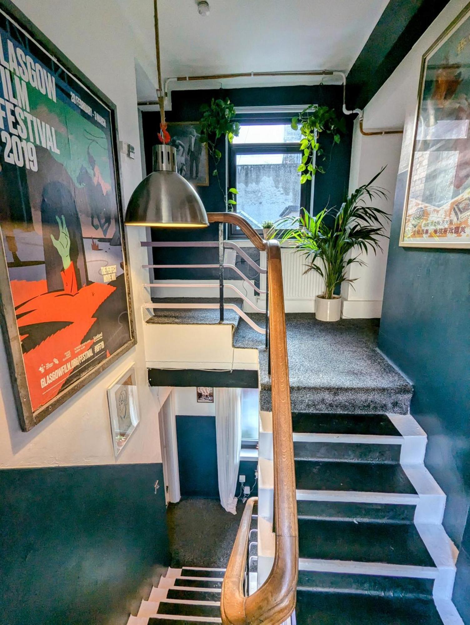 One The Mews Appartement Glasgow Buitenkant foto