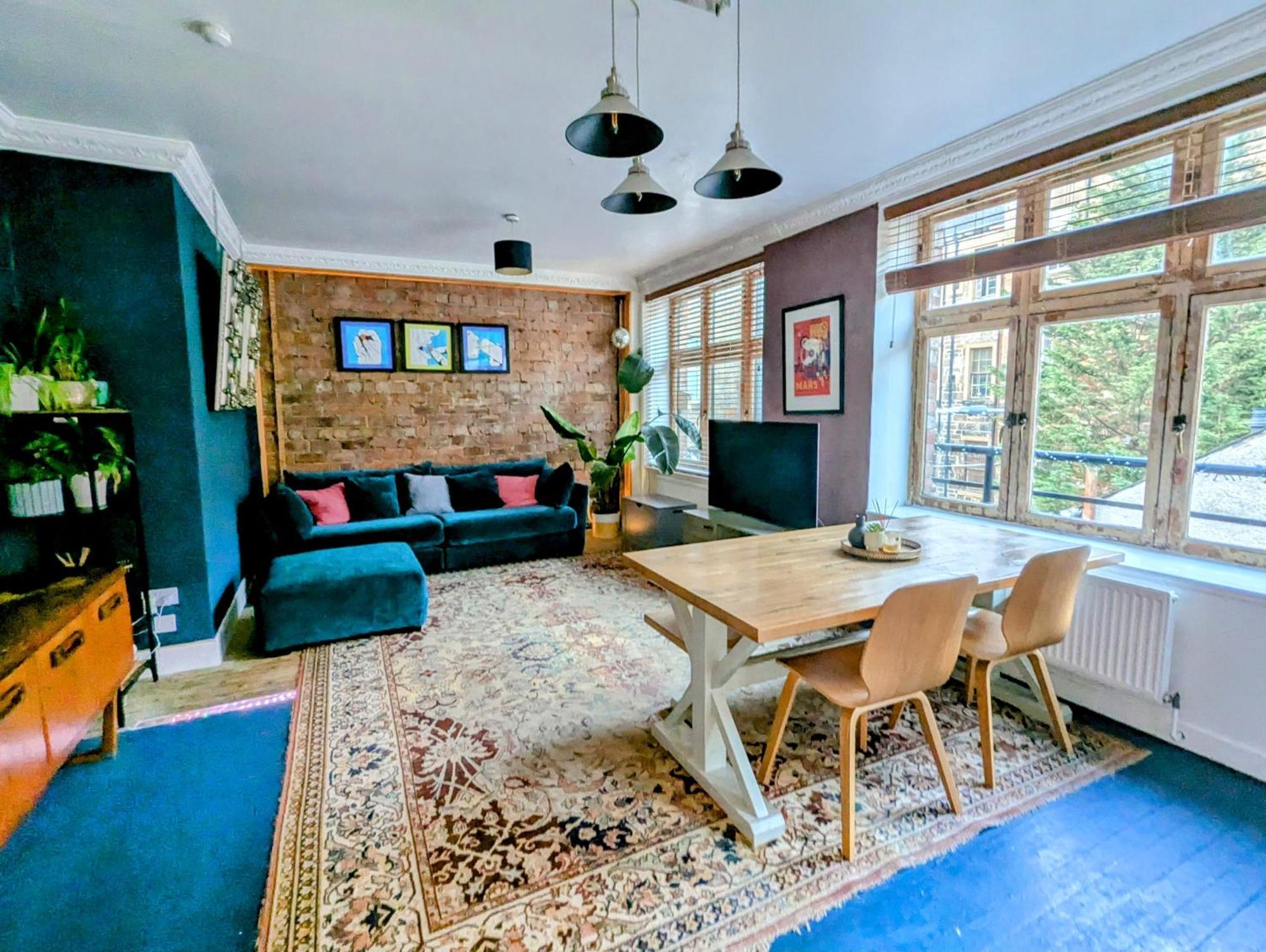 One The Mews Appartement Glasgow Buitenkant foto
